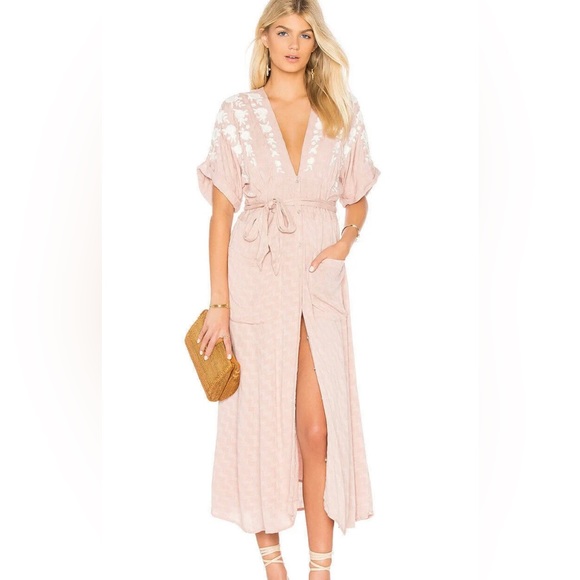 Free People Dresses & Skirts - Free People Love To‎ Love You Dress in Light Pink Women’s Sz M